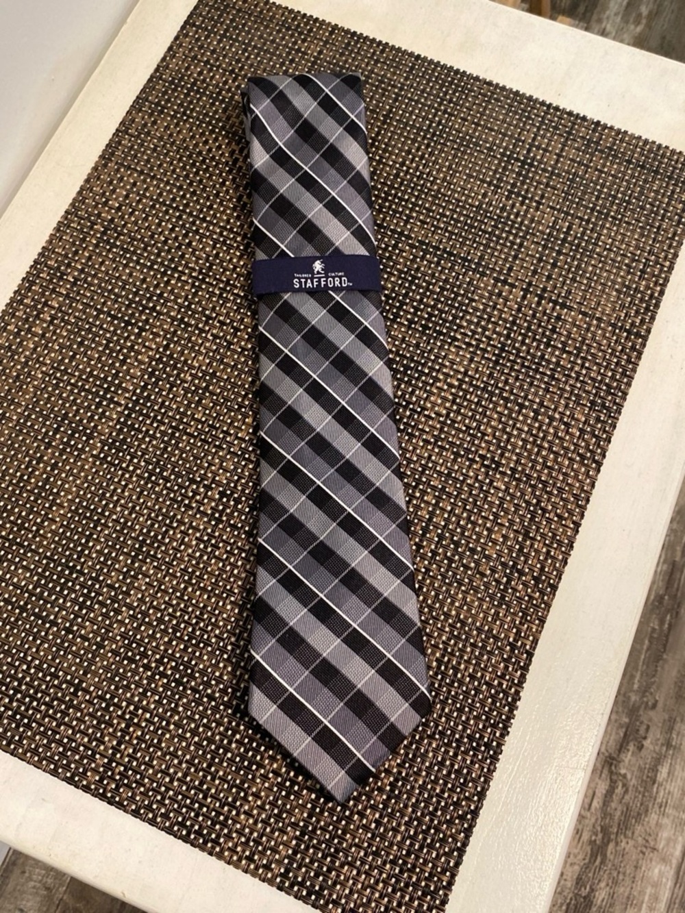 Stafford NWT Black and Gray Plaid Men's Silk Tie with White Accents